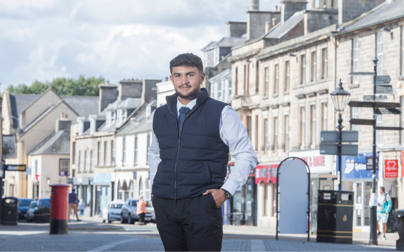 Teen entrepreneur buys Elgin business